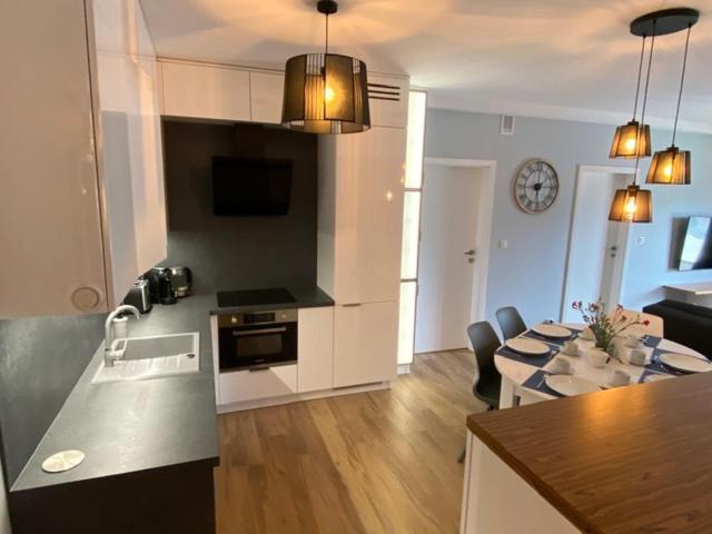 Apartament Szafirowy Gardenia Dziwnow Z Widokiem Na Morze Exterior foto
